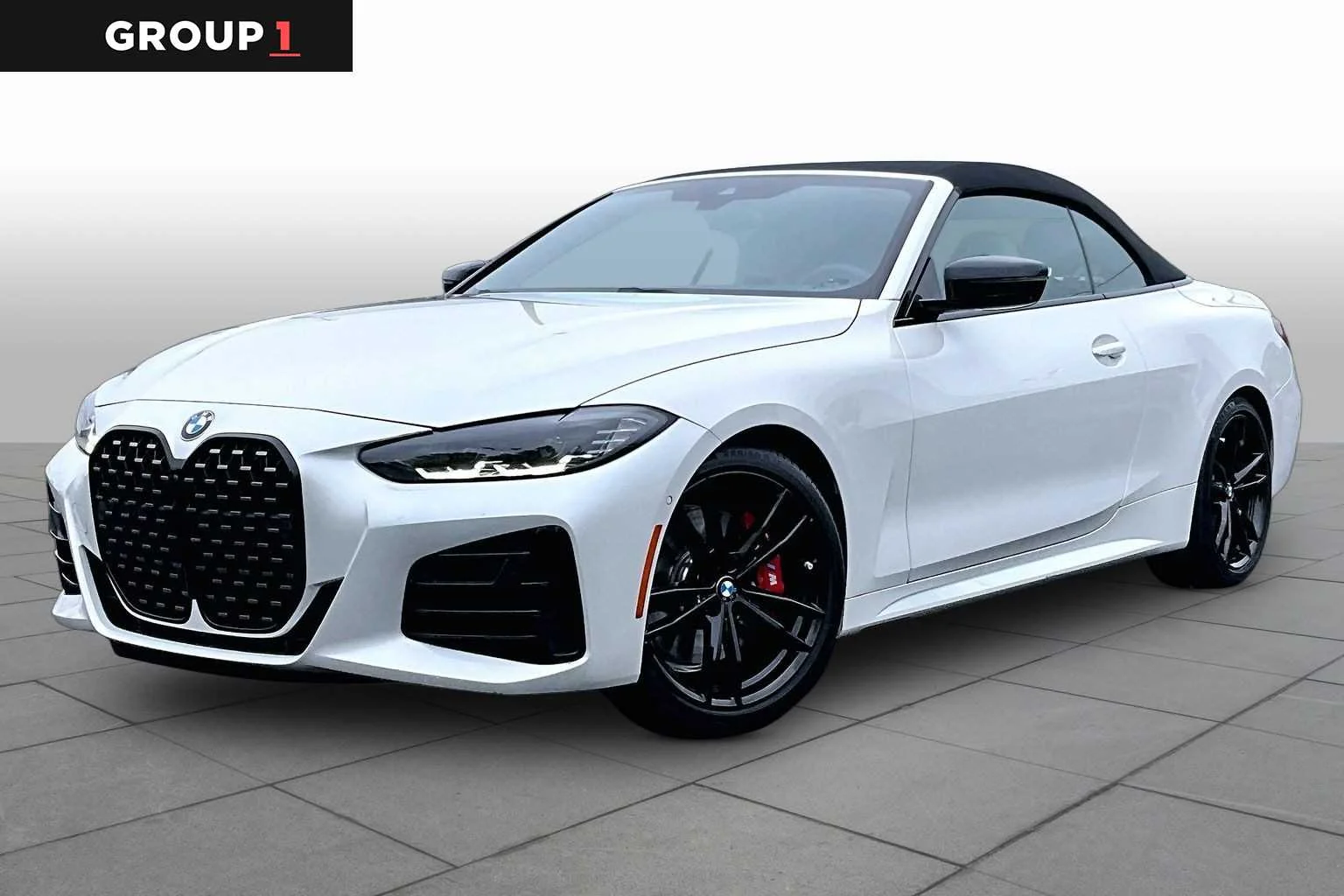 2024 BMW 4 Series M440i Convertible's photo