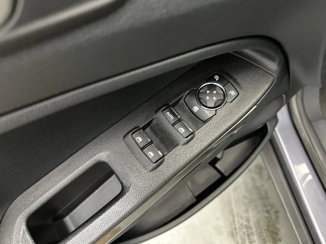 Used 2021 Black Ford SE image 20