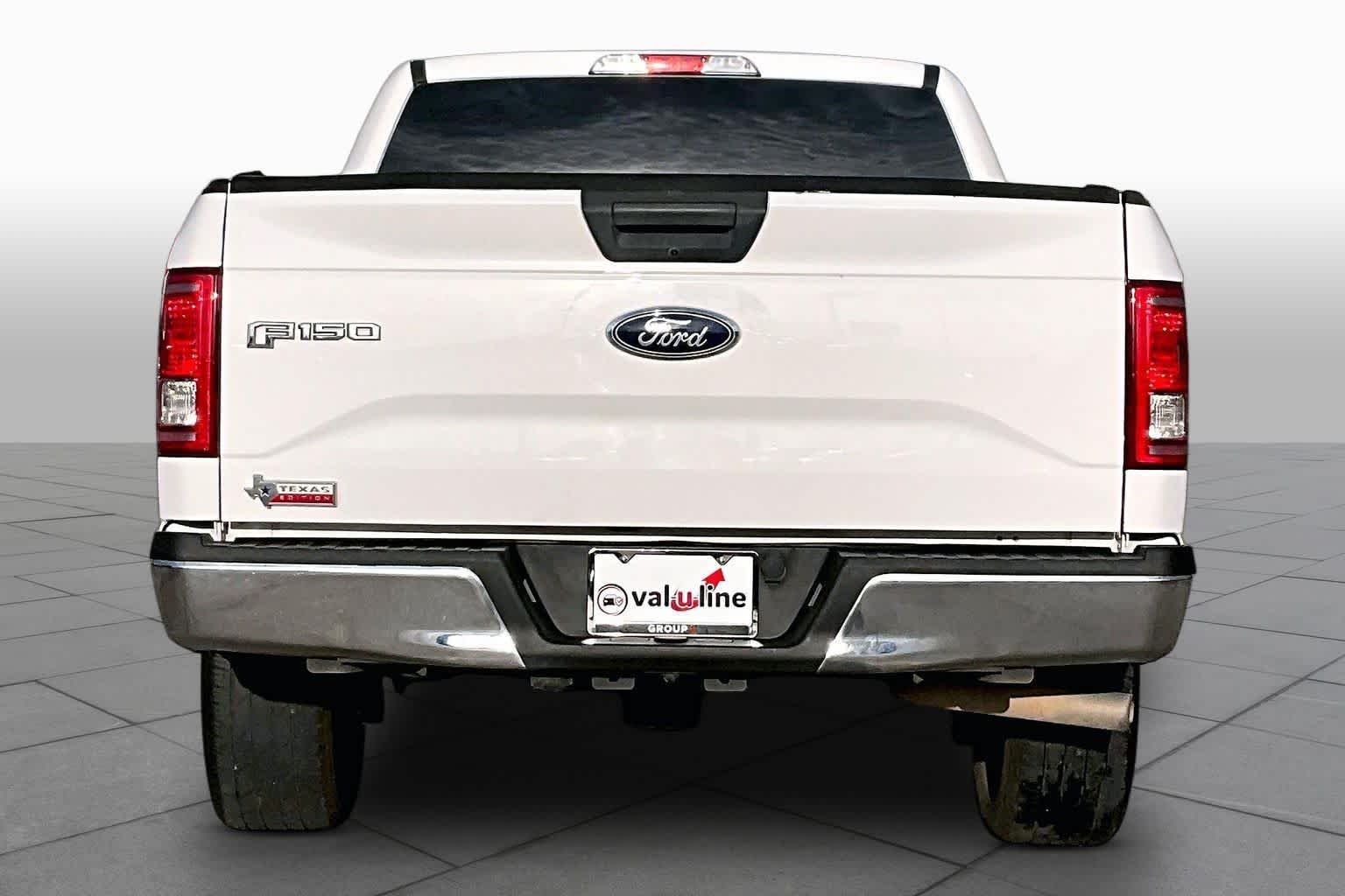 Used 2016 Oxford White Ford XLT image 5