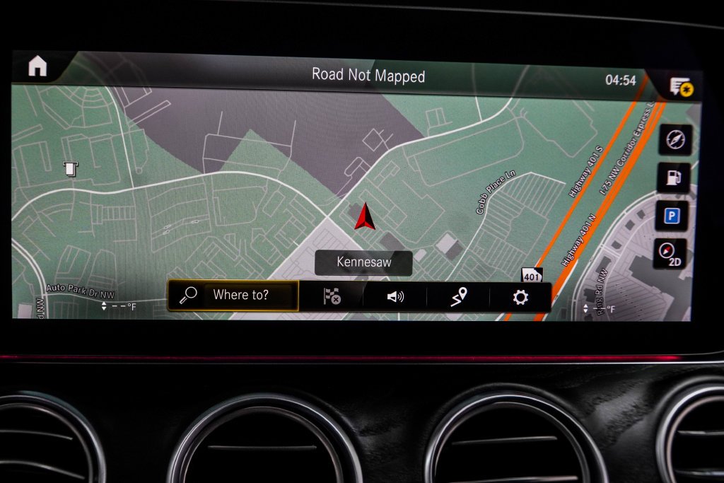 Used 2023 White Mercedes-Benz E 350 image 28