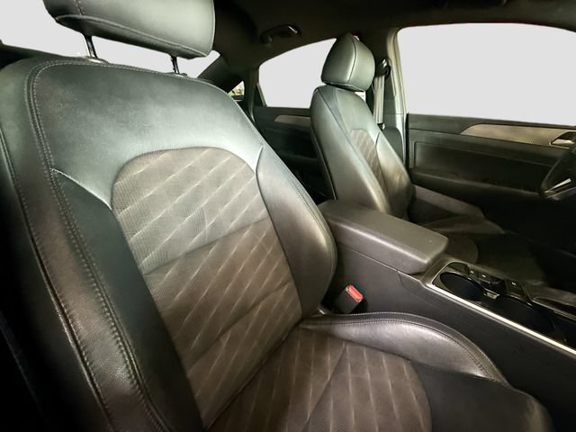 Used 2018 Gray Hyundai Sport+ image 28
