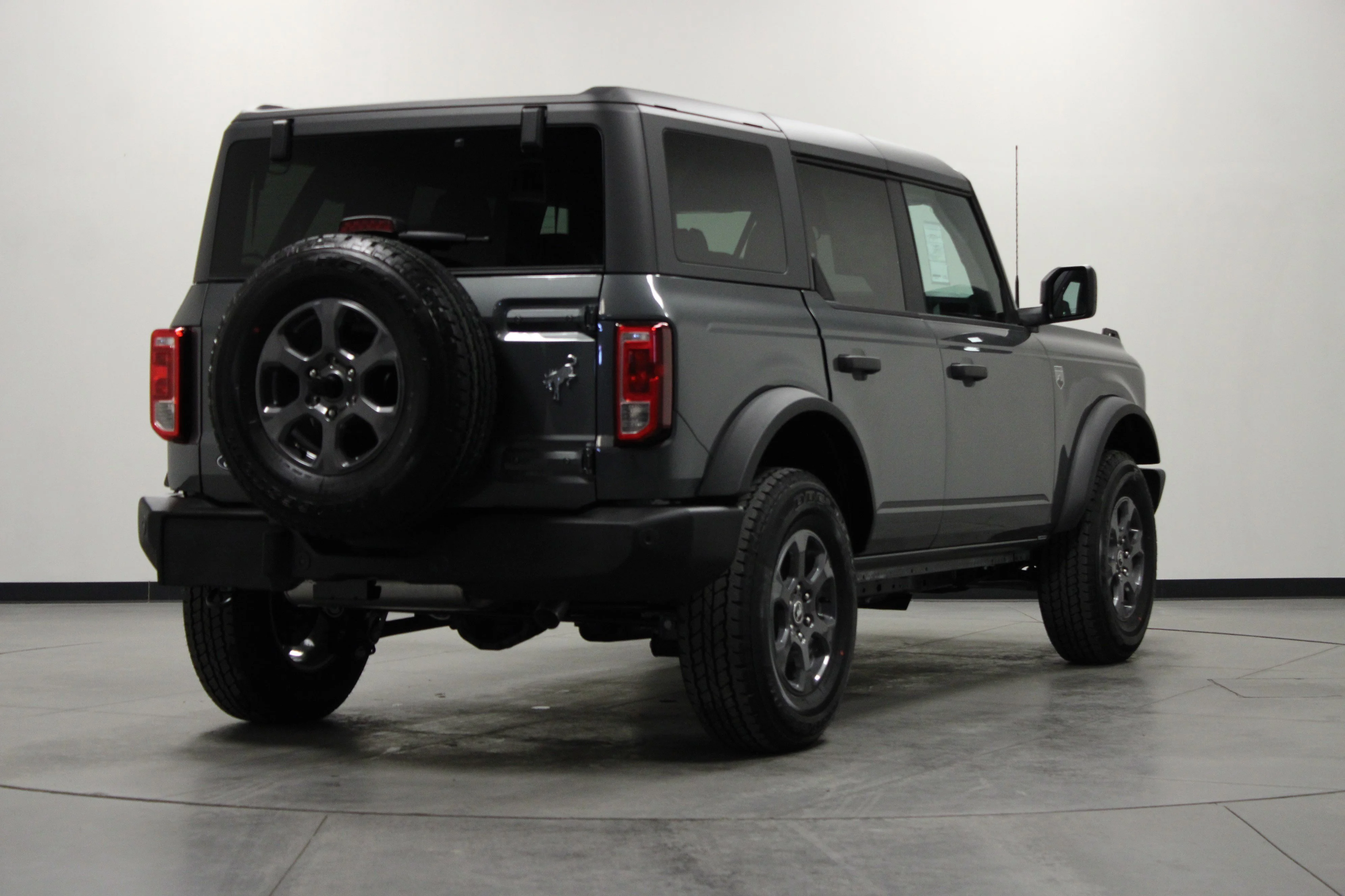 New 2026 Carbonized Gray Metallic Ford Big Bend® image 4