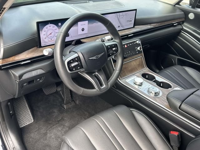Used 2026 Black Genesis 2.5T image 2