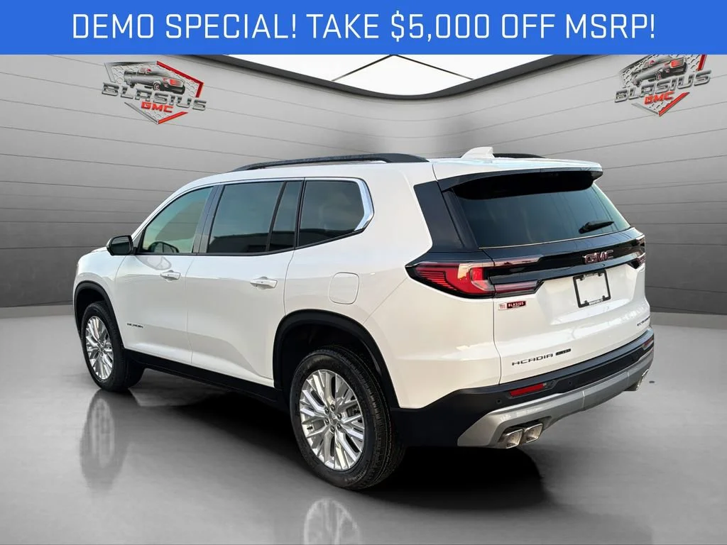 New 2026 Summit White GMC Elevation image 3