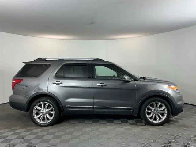 Used 2012 Gray Ford Limited image 4