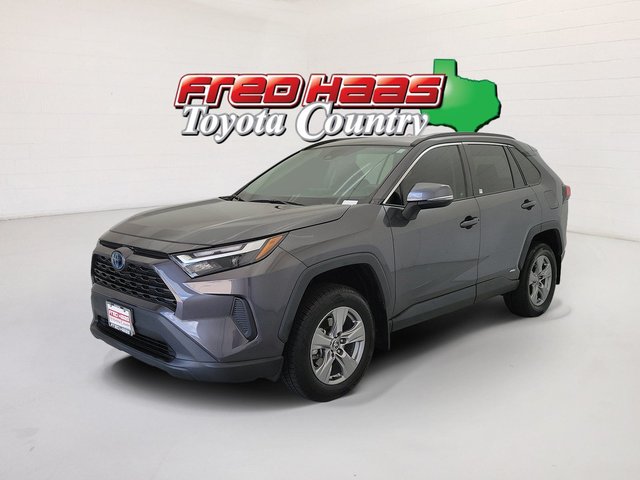 2023 Toyota RAV4 XLE