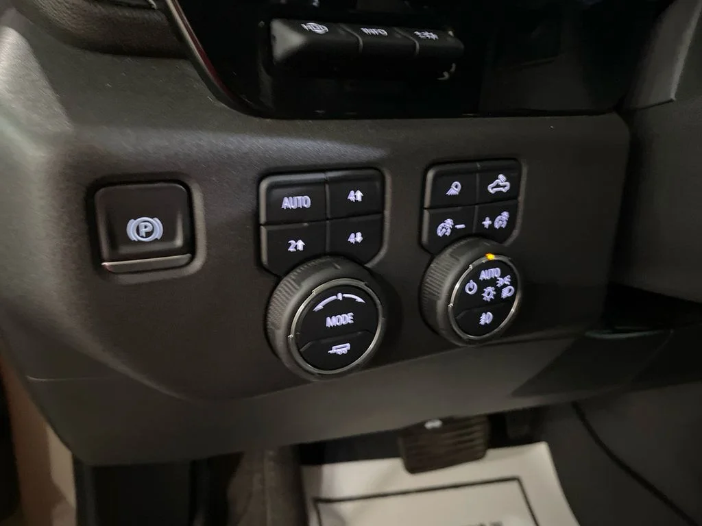 Used 2023 Sand Dune Metallic Chevrolet ZR2 image 12