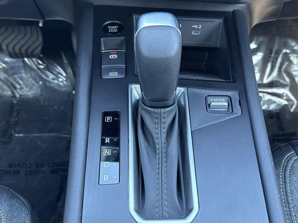 New 2026 Canyon Bronze Metallic Nissan SV image 19