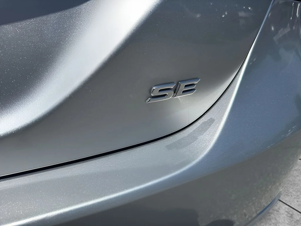 Used 2022 Silver Toyota SE image 31