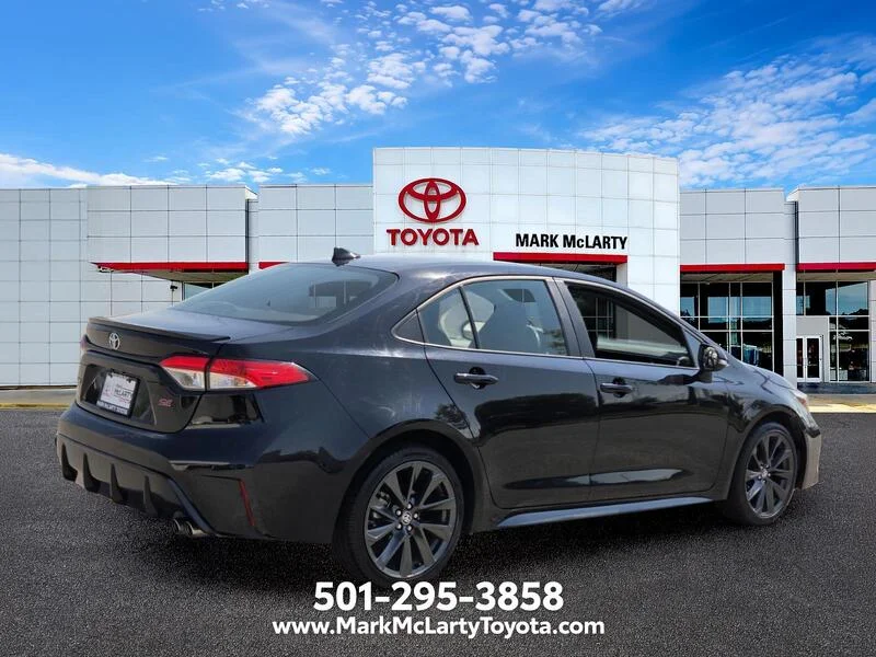Used 2025 Midnight Black Metallic TOYOTA SE CVT image 5
