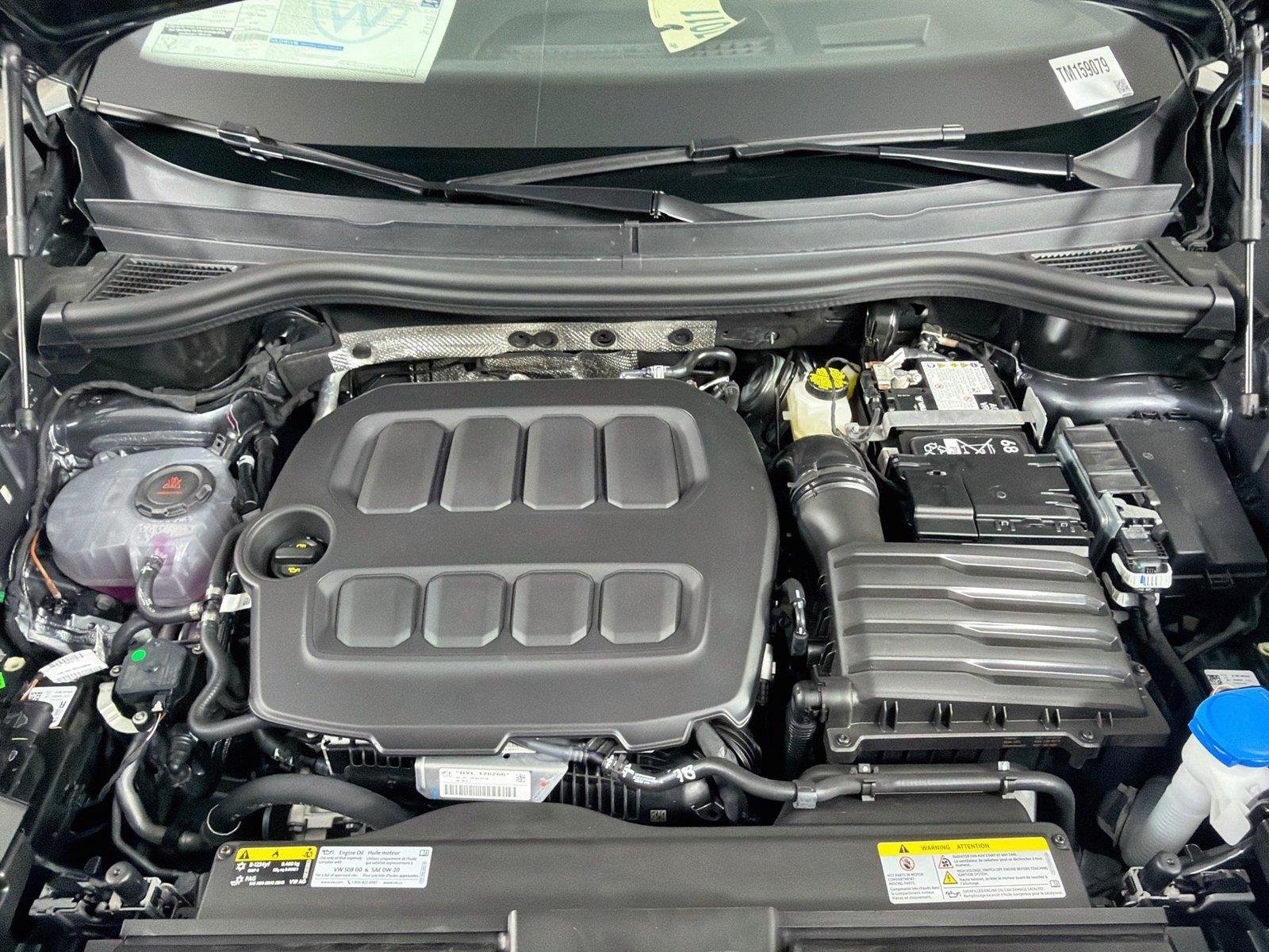 New 2026 Platinum Gray Metallic Volkswagen SE R-Line Black image 28