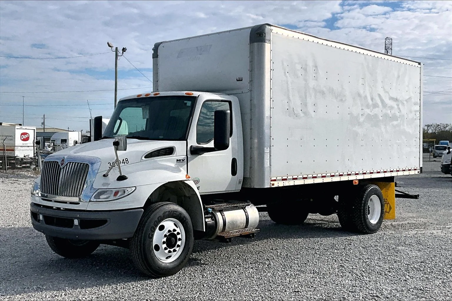 Used 2021 WHITE International  image 4