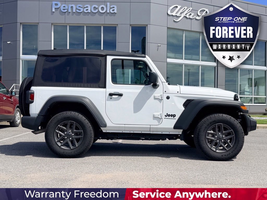 Used 2025 White Jeep Sport S image 7