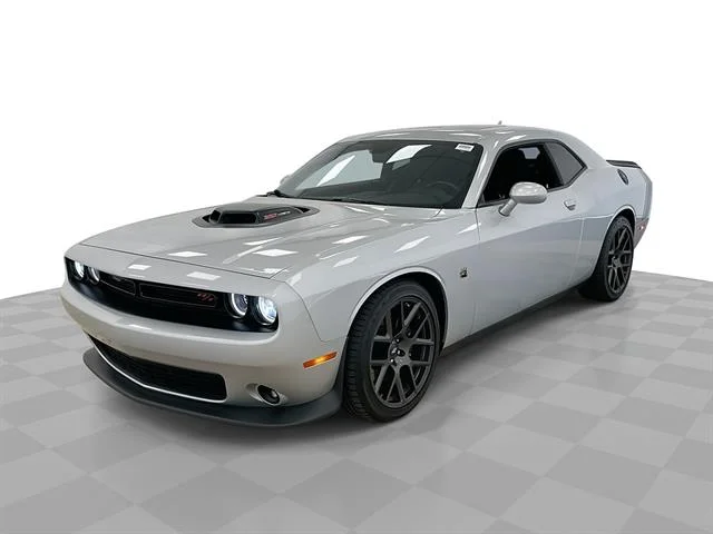 Certified Used 2019 Triple Nickel Clear Coat Dodge R/T Scat Pack image 1