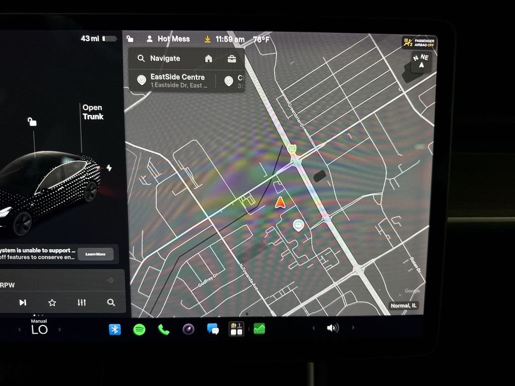 Used 2020 White Tesla Standard Range Plus image 29