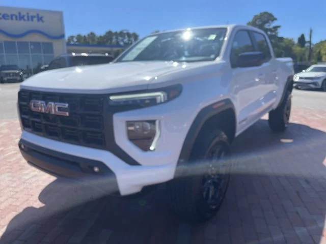 2024 GMC Canyon