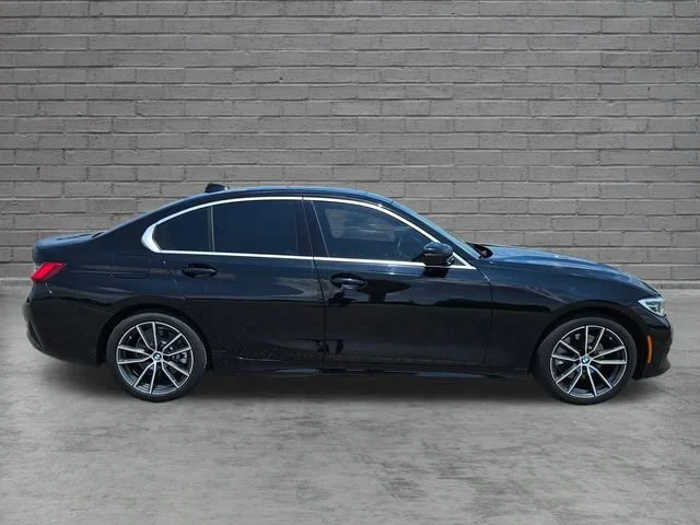Used 2019 Black BMW 330i image 6