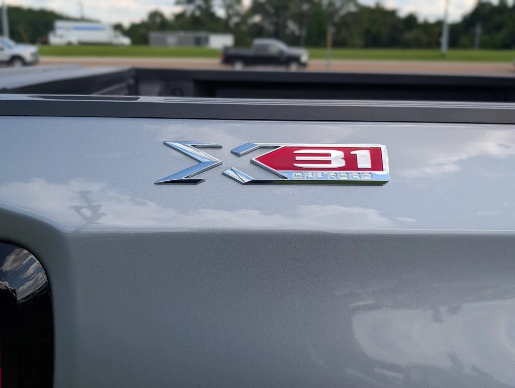 2026 GMC Sierra 1500 SLT - Photo 16