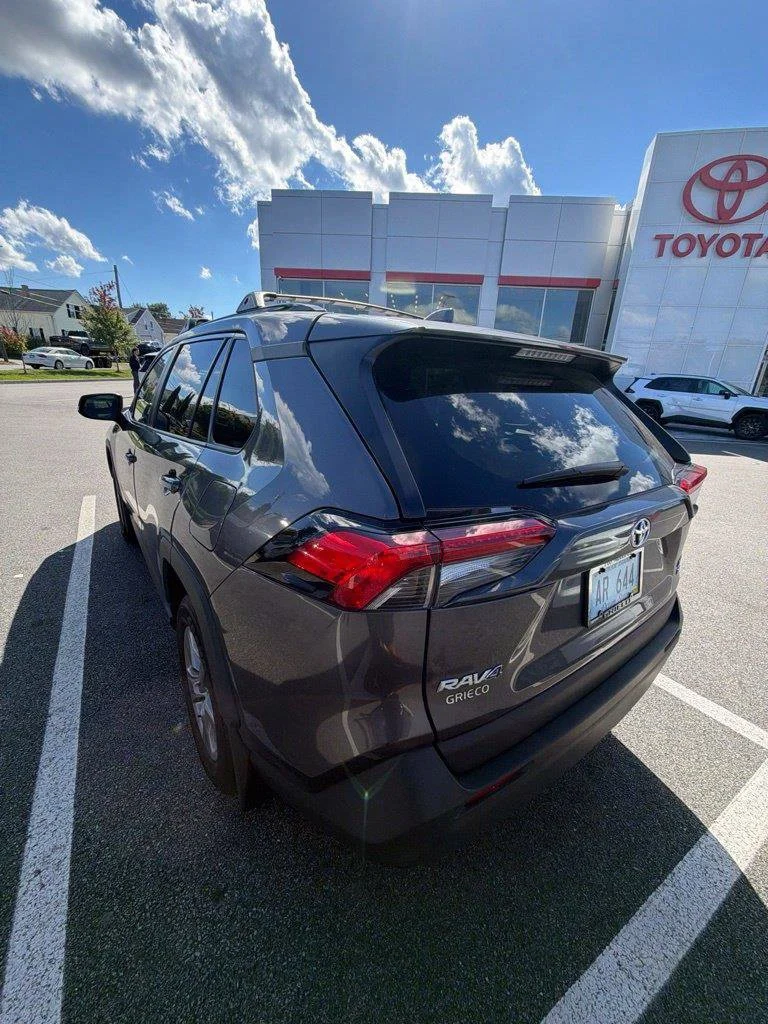Used 2024 Magnetic Gray Metallic Toyota XLE image 3
