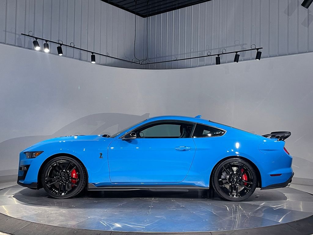 Used 2022 Blue Ford Shelby GT500 image 7