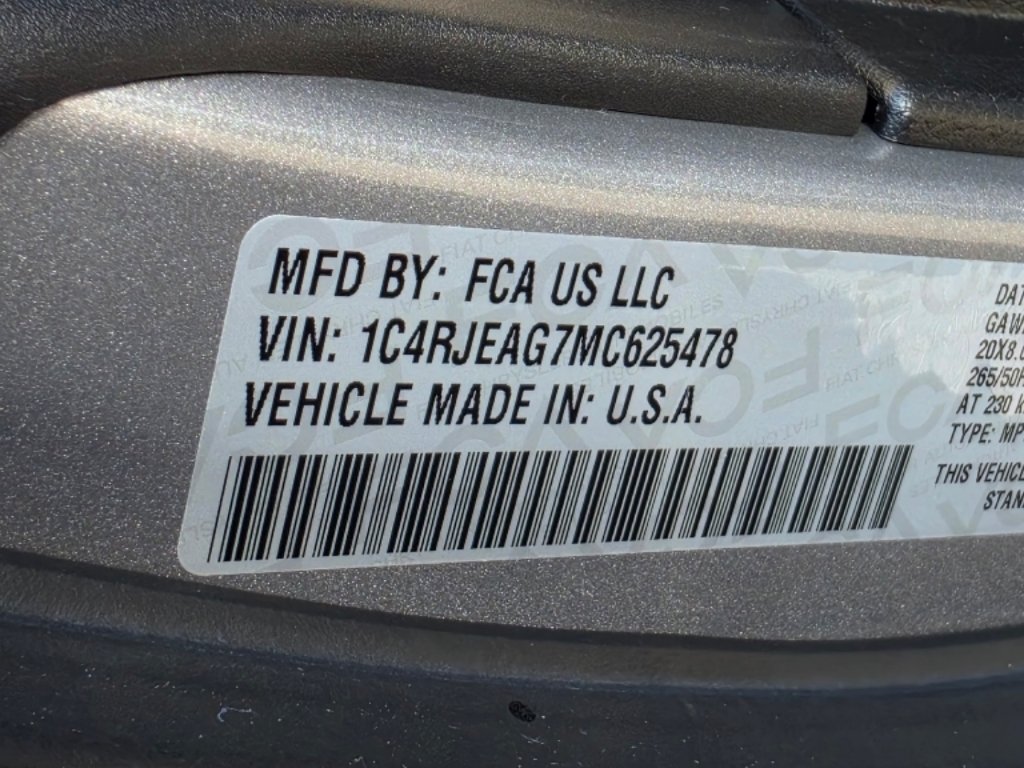 Used 2021 Billet Silver Metallic Clear Coat Jeep Laredo X image 35