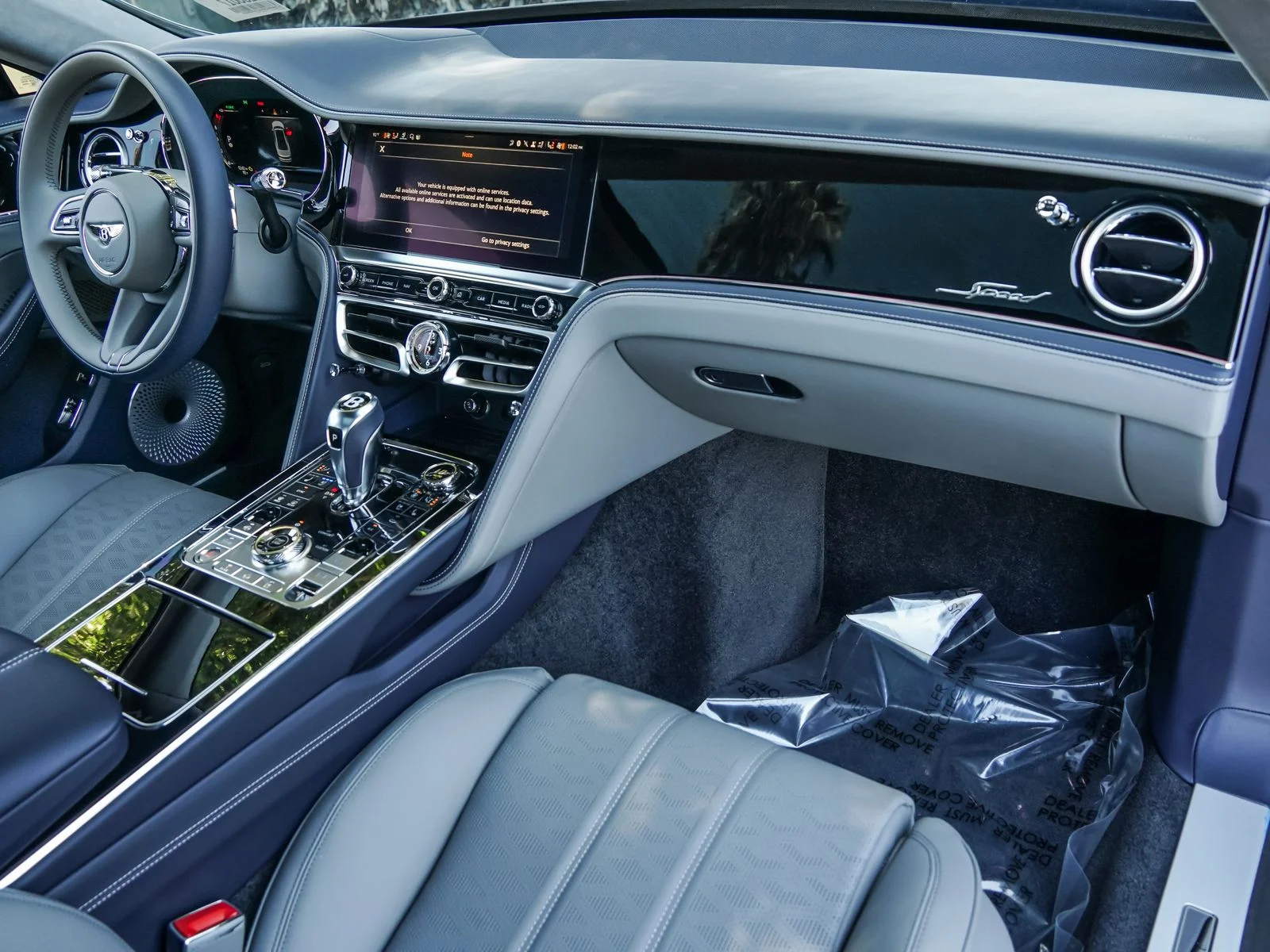 2025 Bentley Flying Spur Speed - Photo 2