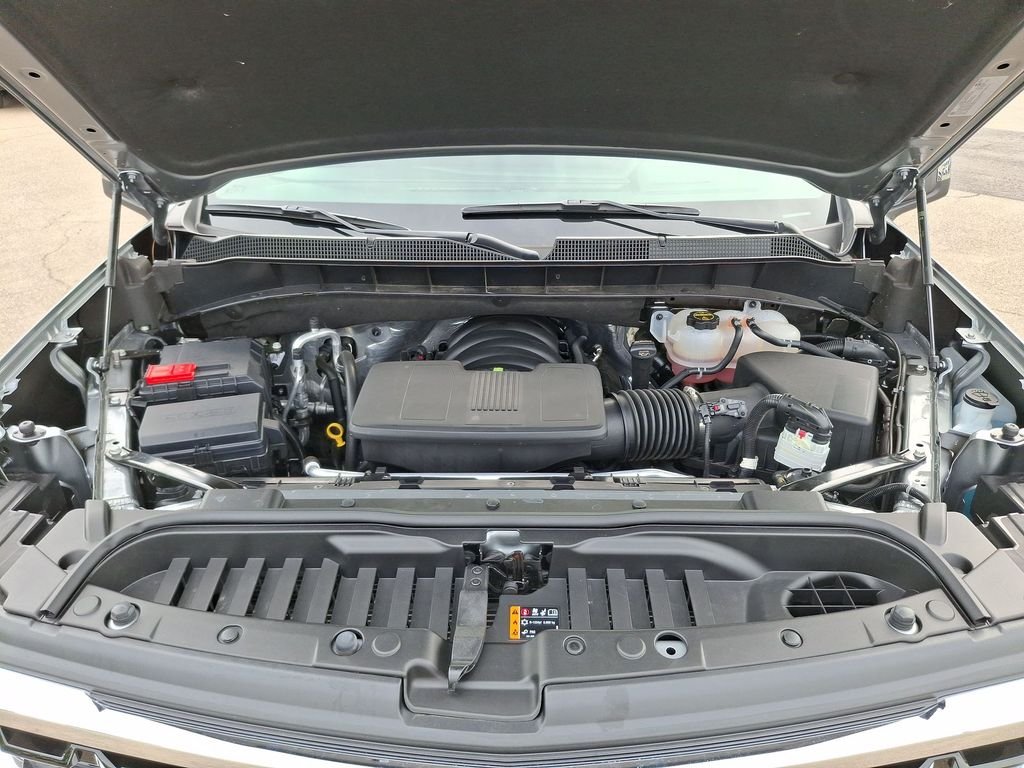 Used 2026 Gray Chevrolet LT image 17