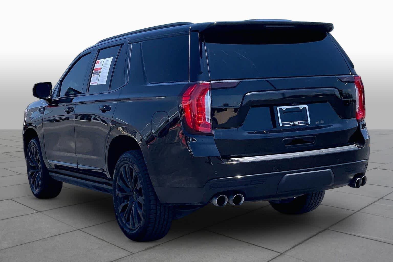 Used 2021 Onyx Black GMC Denali image 12