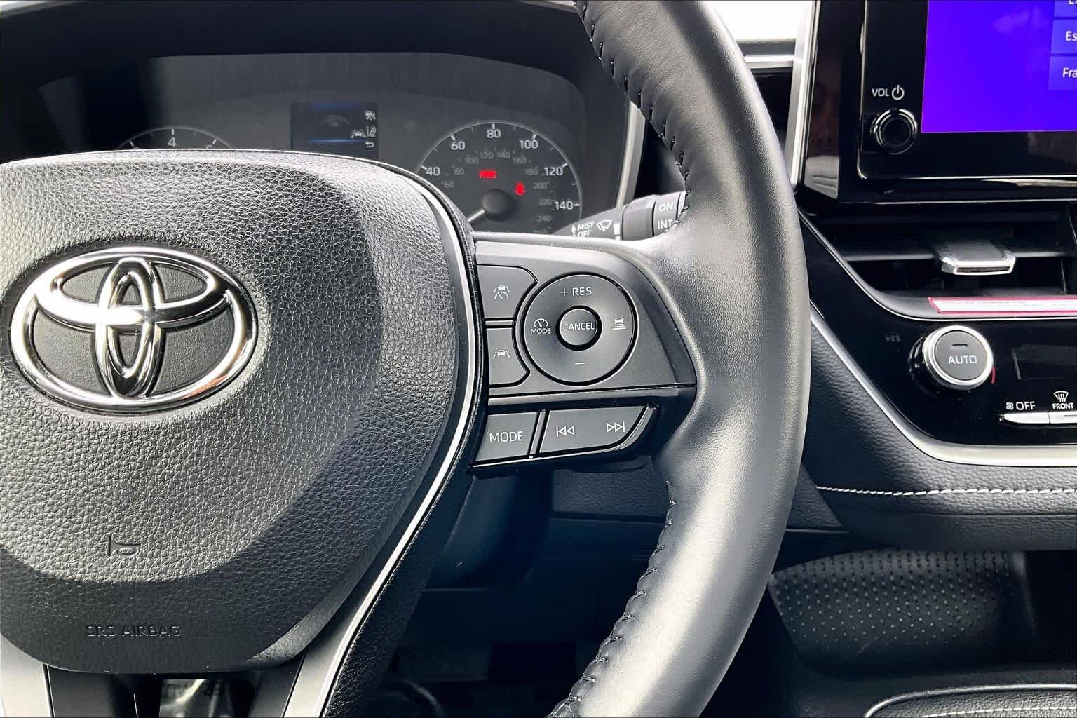 Used 2025 Classic Silver Metallic Toyota SE image 25