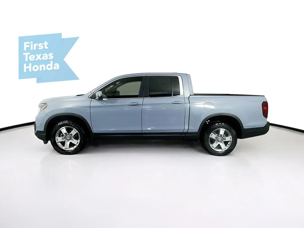 New 2026 Sonic Gray Pearl Honda RTL image 5