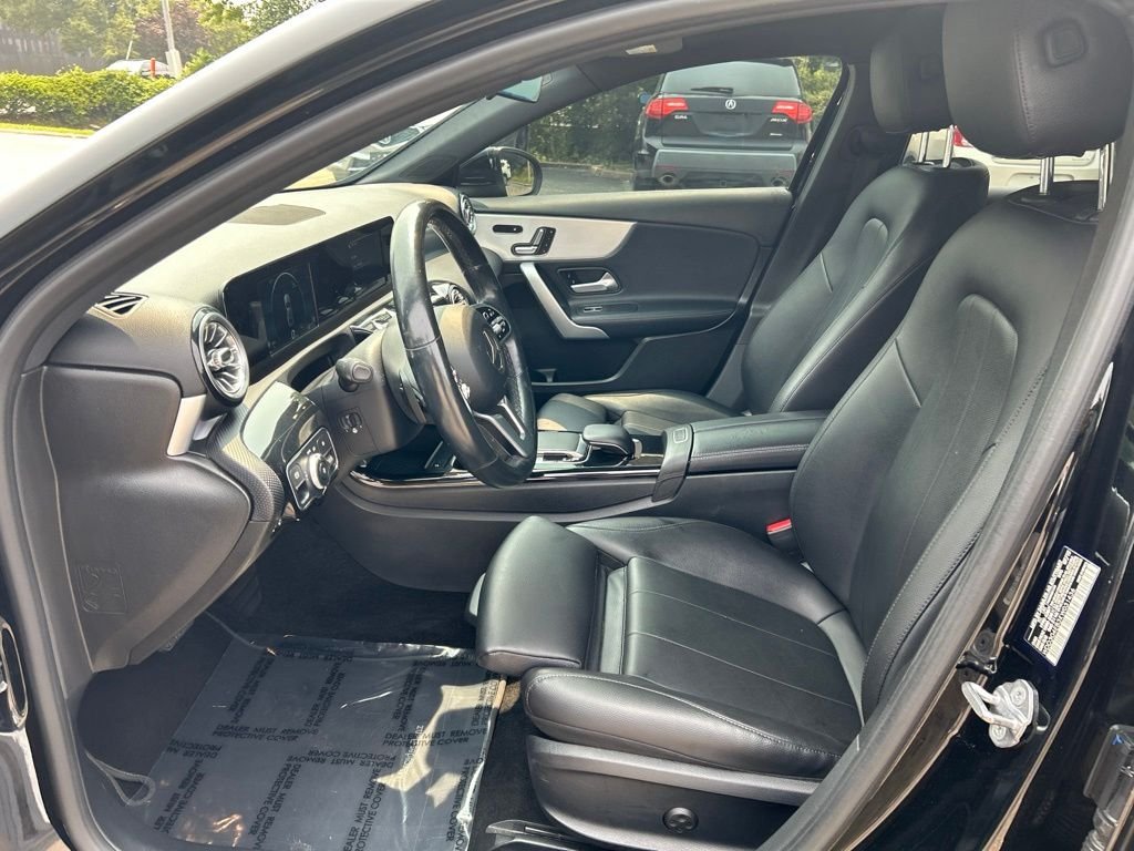 Used 2019 Black Mercedes-Benz A 220 image 16