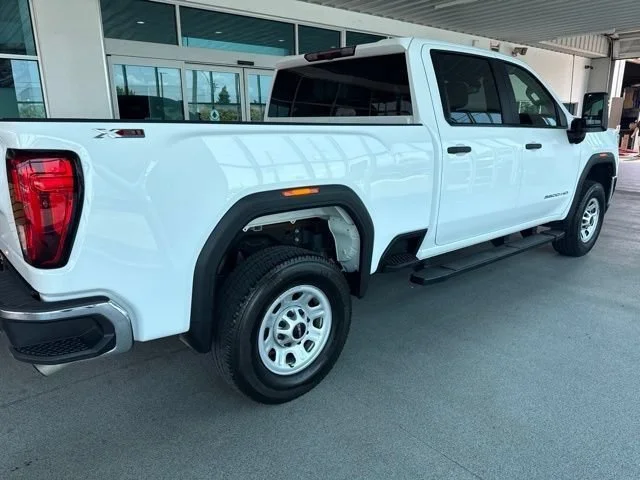 Used 2022 SUMMIT WHITE GMC Pro image 7