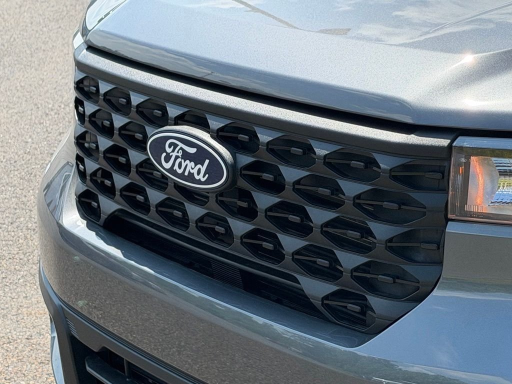New 2026 Carbonized Gray Metallic Ford XLT image 22