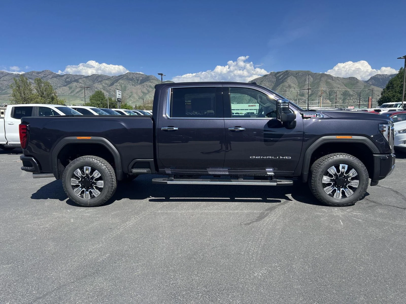 2026 GMC Sierra 3500HD Denali - Photo 6
