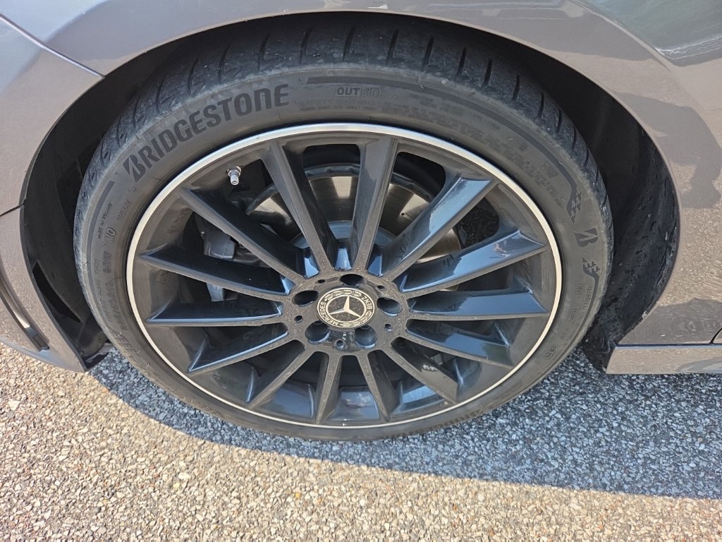 Certified Used 2022  Mercedes-Benz CLA 250 image 3