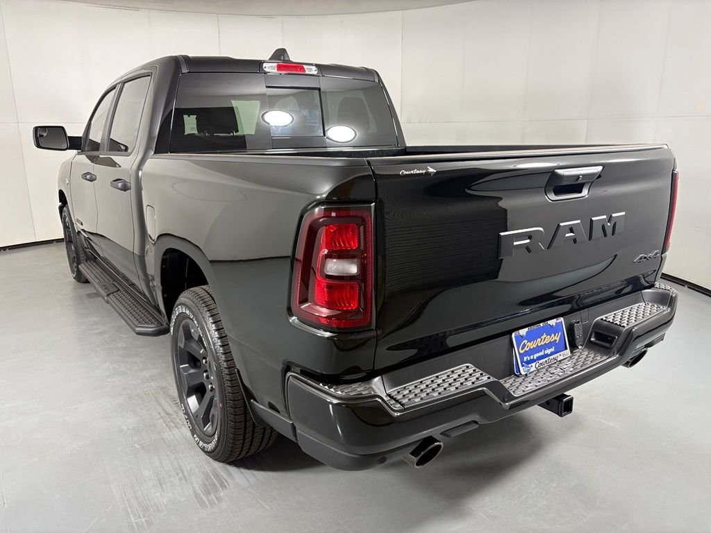New 2026 Diamond Black Crystal Pearlcoat RAM Express image 6