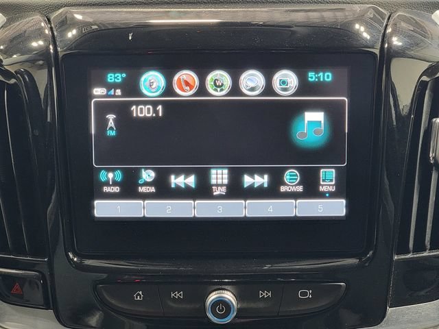 Used 2019 IRIDESCENT PEARL TRICOAT Chevrolet Premier image 20