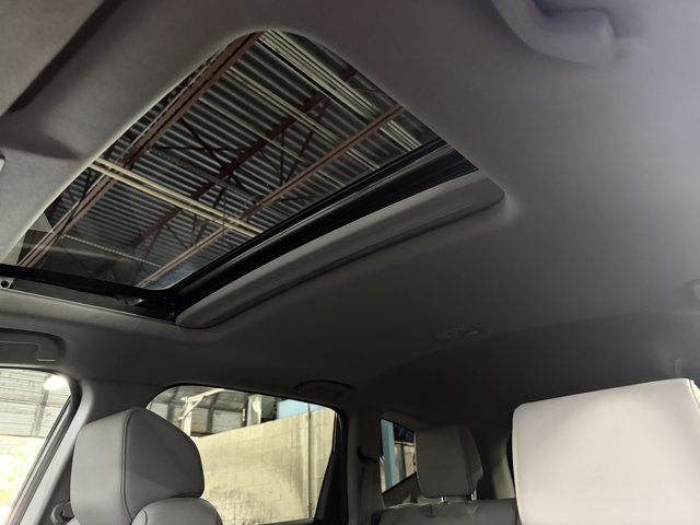 Used 2019 Modern Steel Metallic Honda Touring AWD image 24