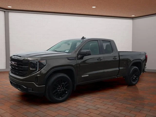 Used 2023 Deep Bronze Metallic GMC Elevation image 3