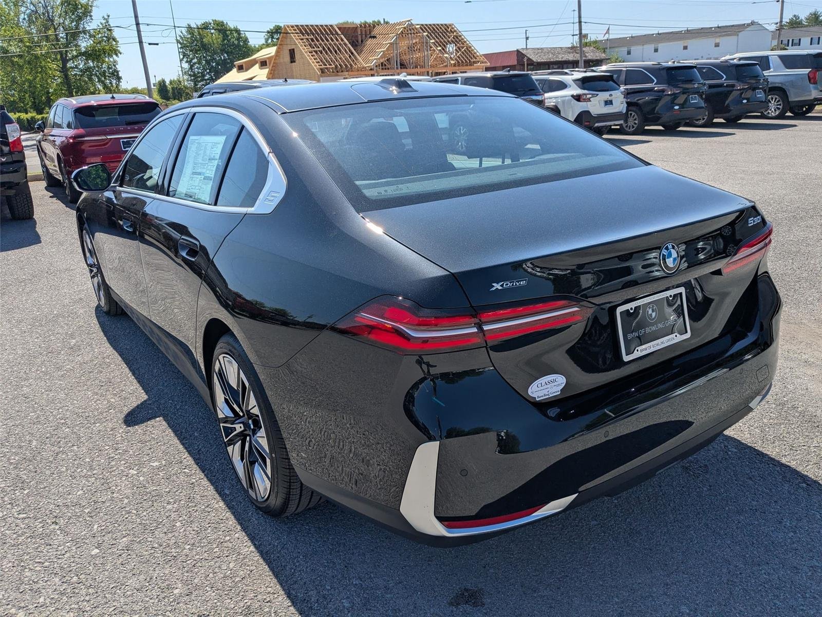 New 2027 Black Sapphire Metallic BMW 530i xDrive image 7