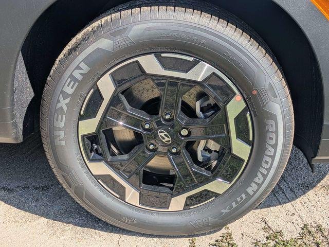 New 2027 Gray Hyundai SEL FWD image 11