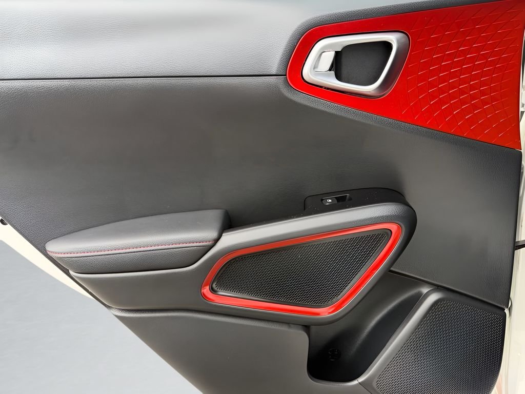 2022 Kia Soul Turbo - Photo 21