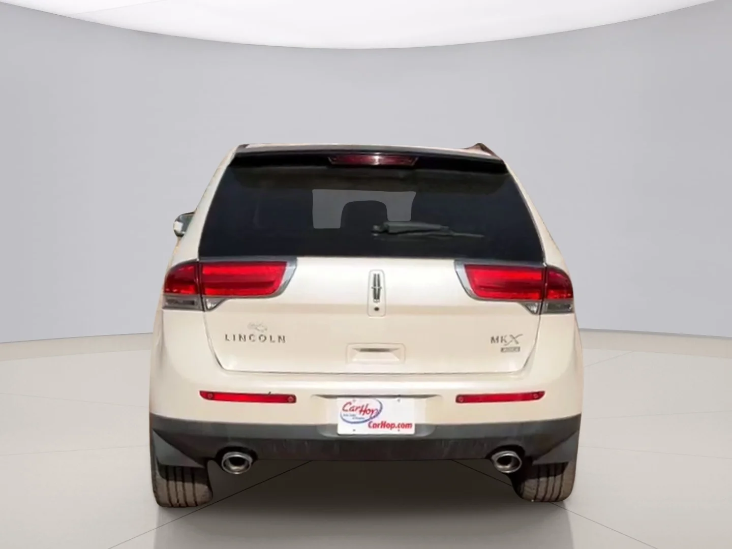 Used 2011 White Lincoln AWD image 4