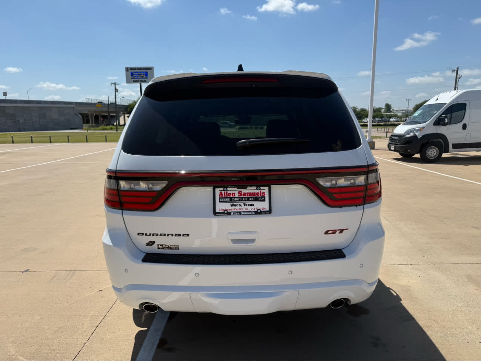 New 2026 White Knuckle Clear-Coat Exterior Paint Dodge GT Plus HEMI V8 image 9