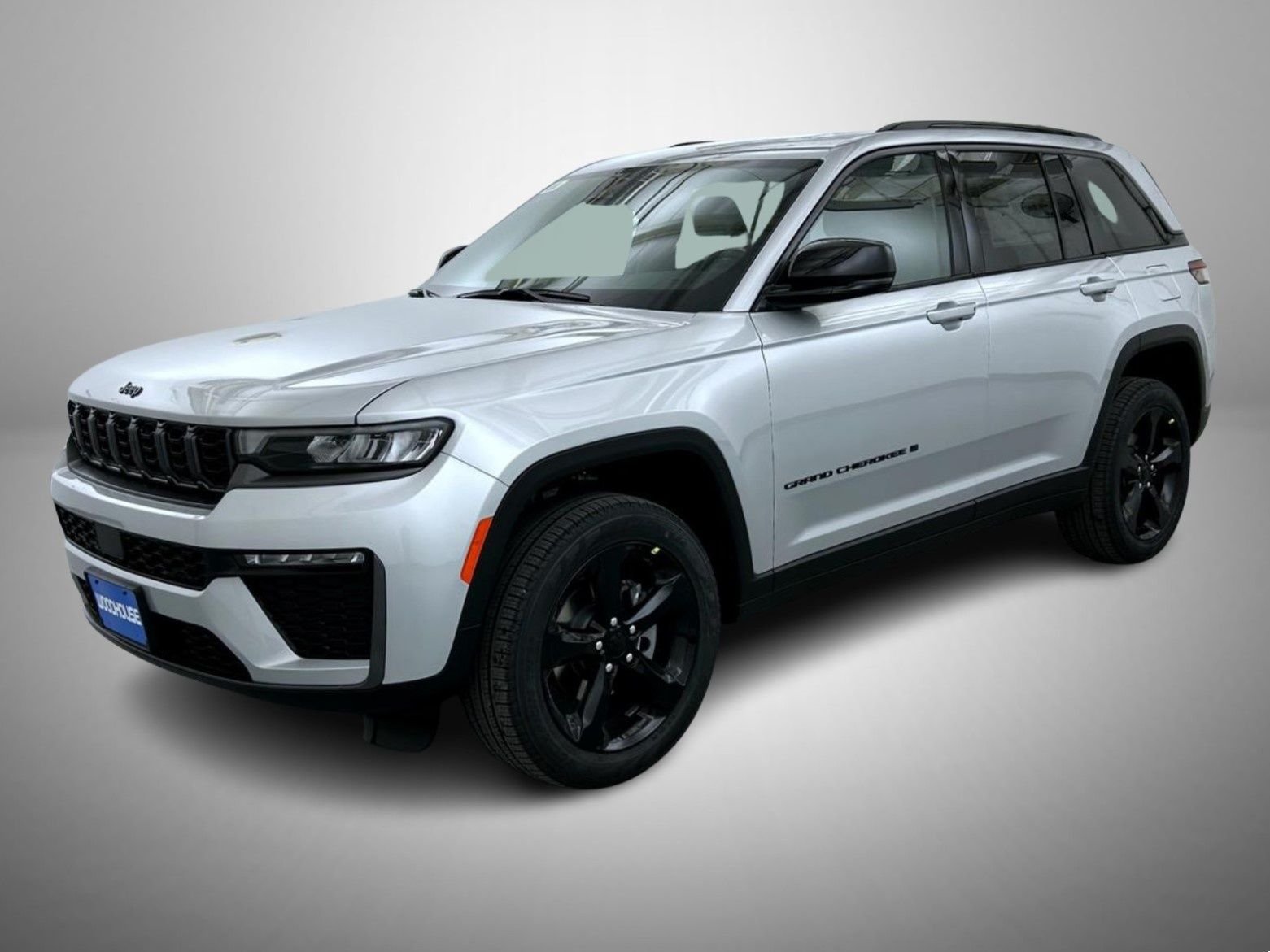 New 2026 Silver Zynith Exterior Paint Jeep Limited image 1