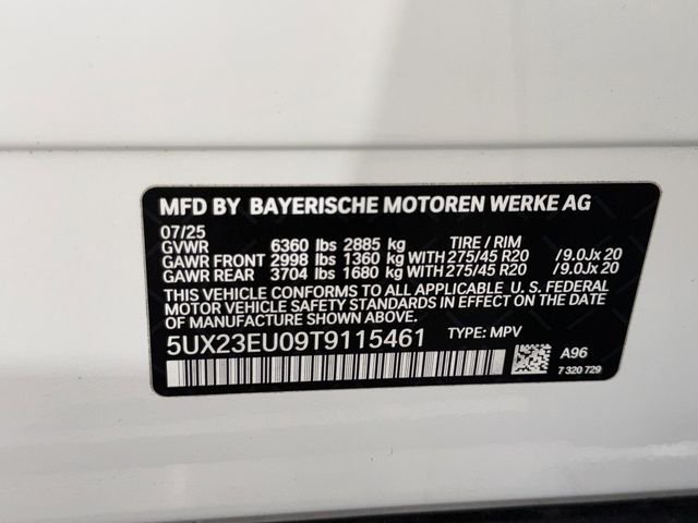 Certified Used 2026 Mineral White Metallic BMW xDrive40i image 38
