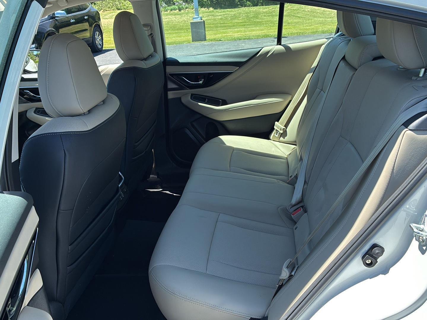 Used 2024 Crystal White Pearl Subaru Limited image 9