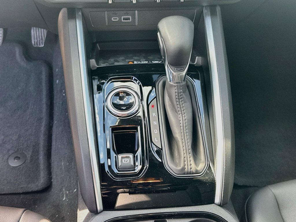 2026 Chevrolet Colorado LT - Photo 17