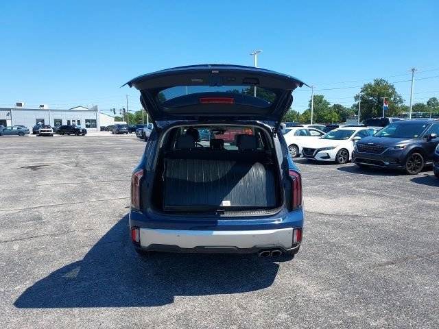 Used 2024  Kia EX image 8