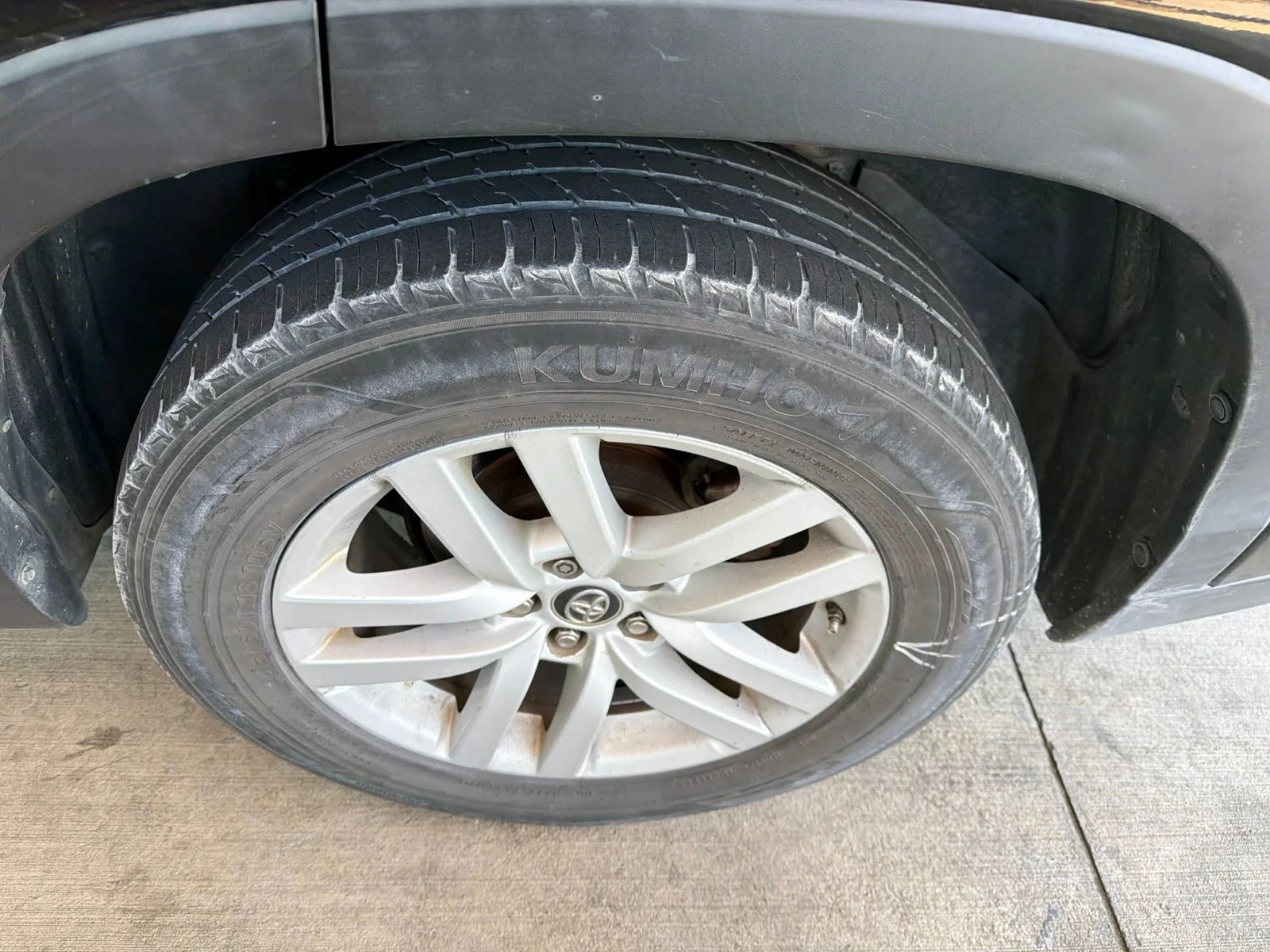Used 2016 Black Toyota LE image 12